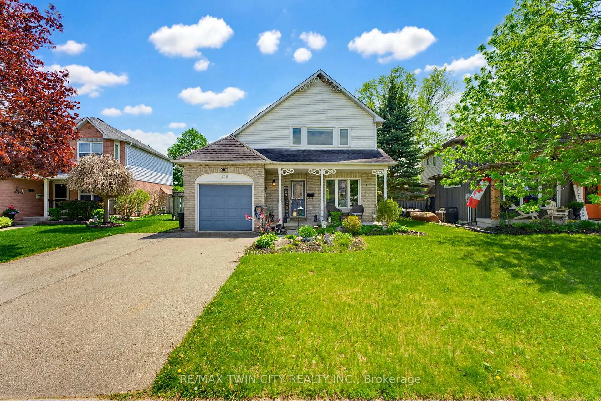 Photo 40 of 219 Inglis Street, North Dumfries — HOMEH