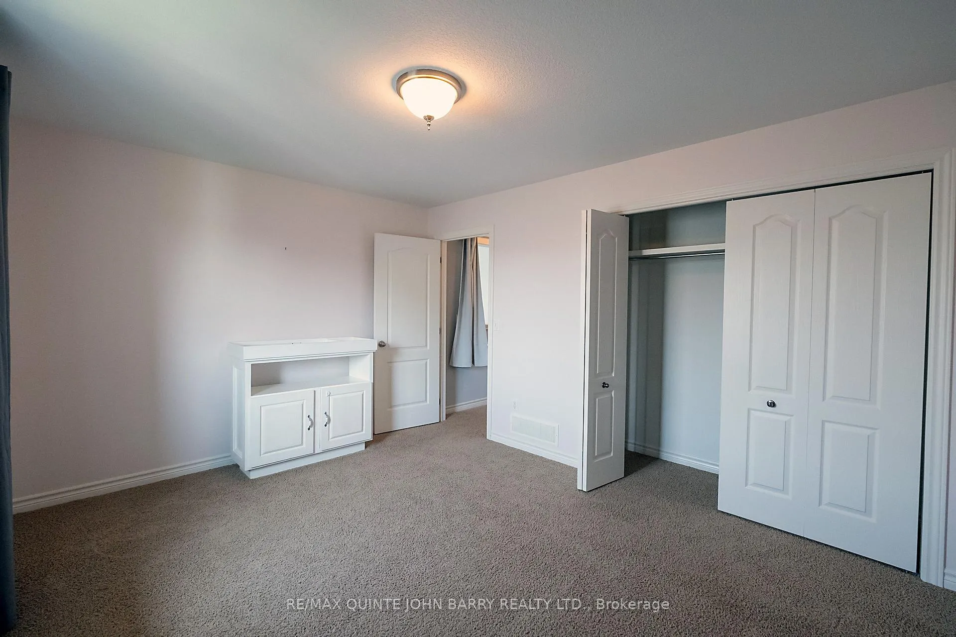 Photo 25 of 3 Spencer Court, Quinte West, Murray Ward — HOMEH