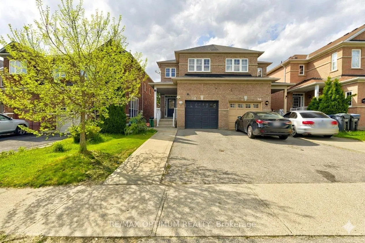 Front of 118 Nathaniel Crescent