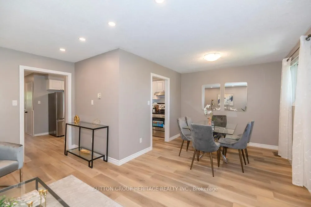 Photo 8 of 1418 Palmetto Drive, Oshawa, Samac — HOMEH