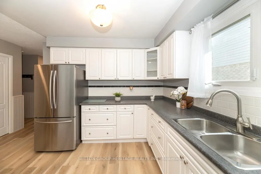 Photo 14 of 1418 Palmetto Drive, Oshawa, Samac — HOMEH