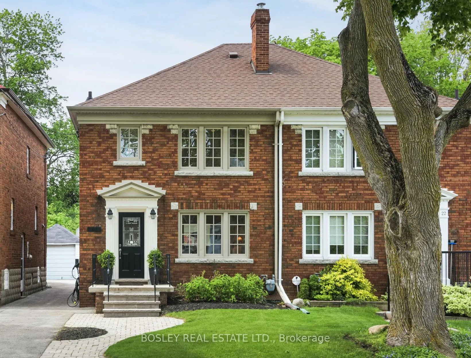 Photo 1 of 20 Randolph Road, Toronto, Leaside — HOMEH