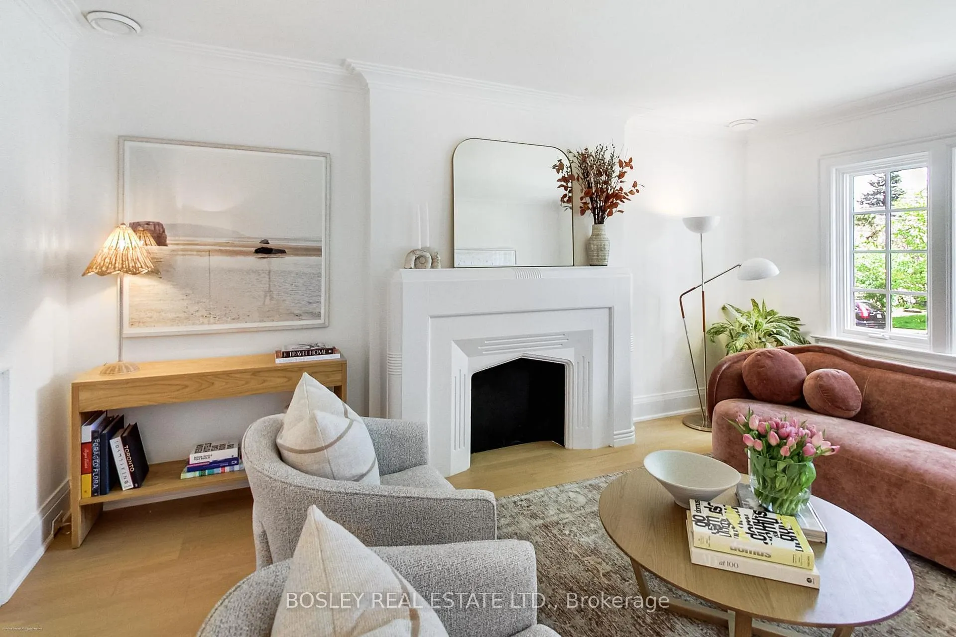 Photo 5 of 20 Randolph Road, Toronto, Leaside — HOMEH