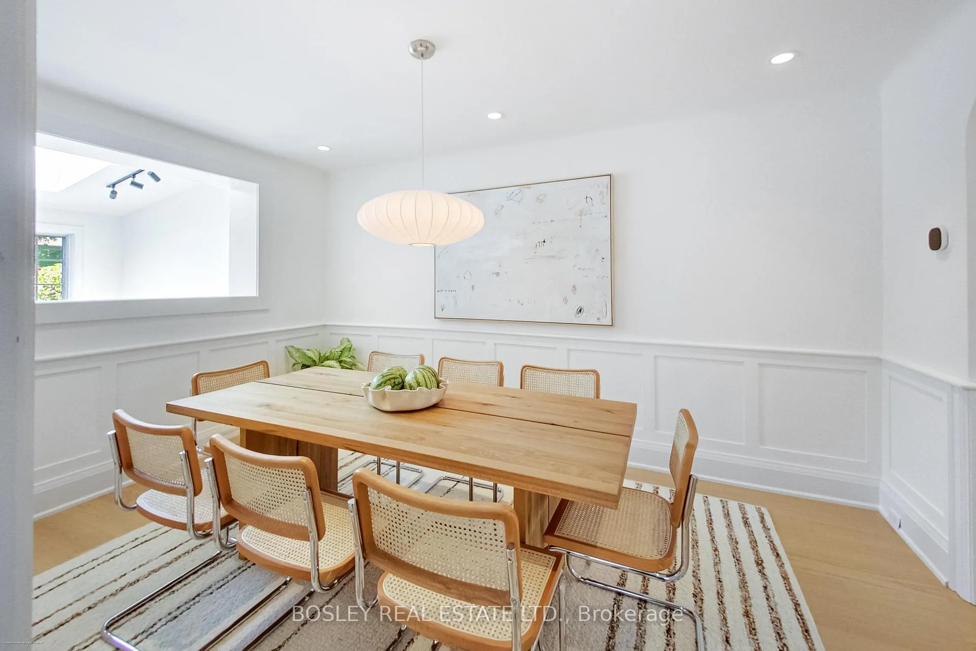 Photo 11 of 20 Randolph Road, Toronto, Leaside — HOMEH