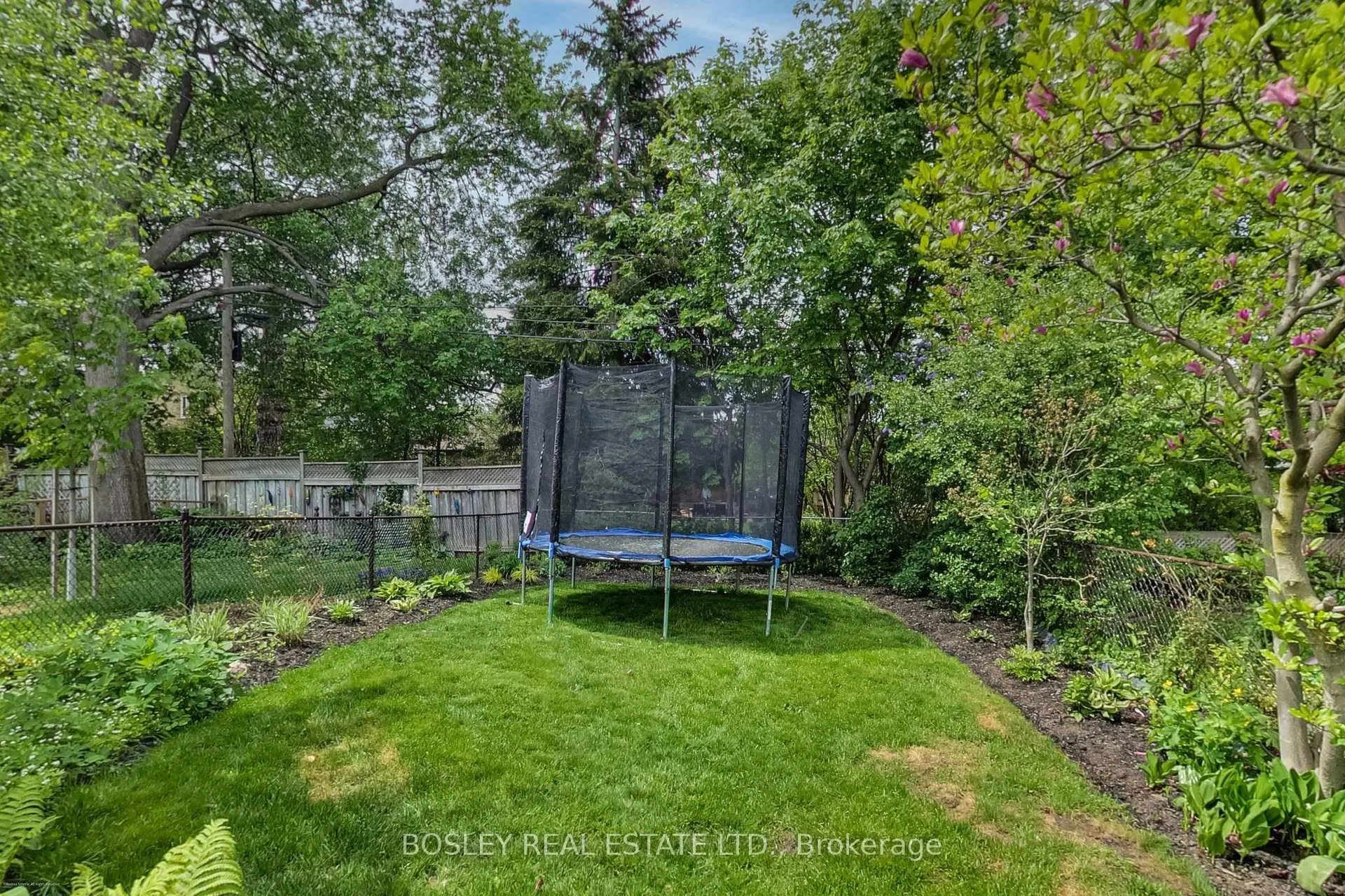 Photo 22 of 20 Randolph Road, Toronto, Leaside — HOMEH