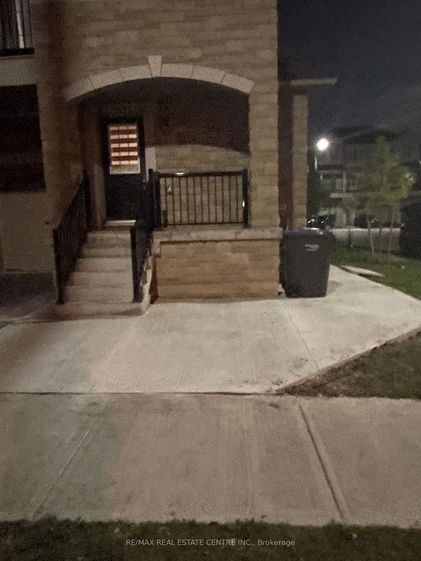 Photo 2 of Unit Bsmt, 63 Allegro Drive, Brampton, Credit Valley — HOMEH