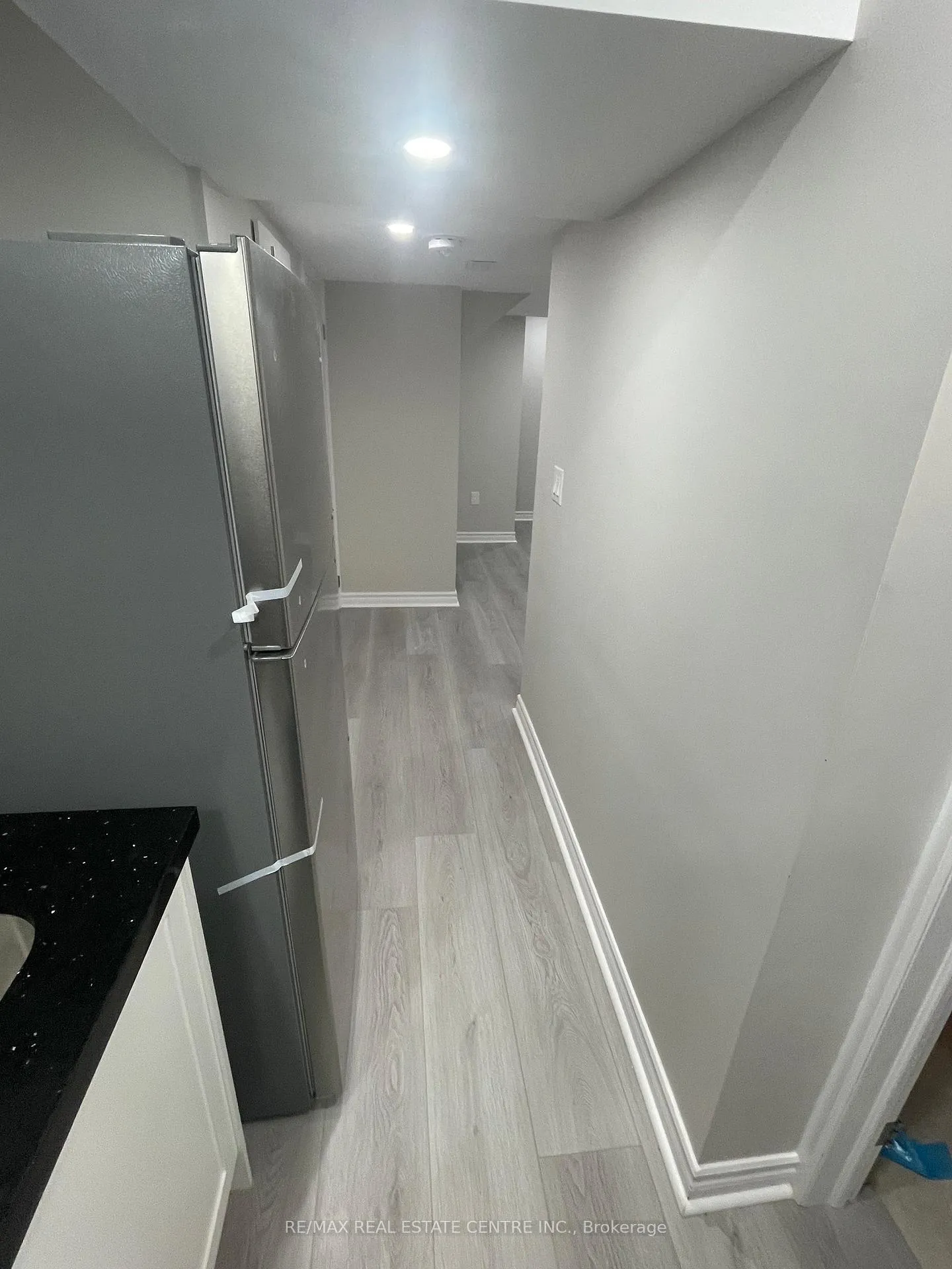 Photo 5 of Unit Bsmt, 63 Allegro Drive, Brampton, Credit Valley — HOMEH