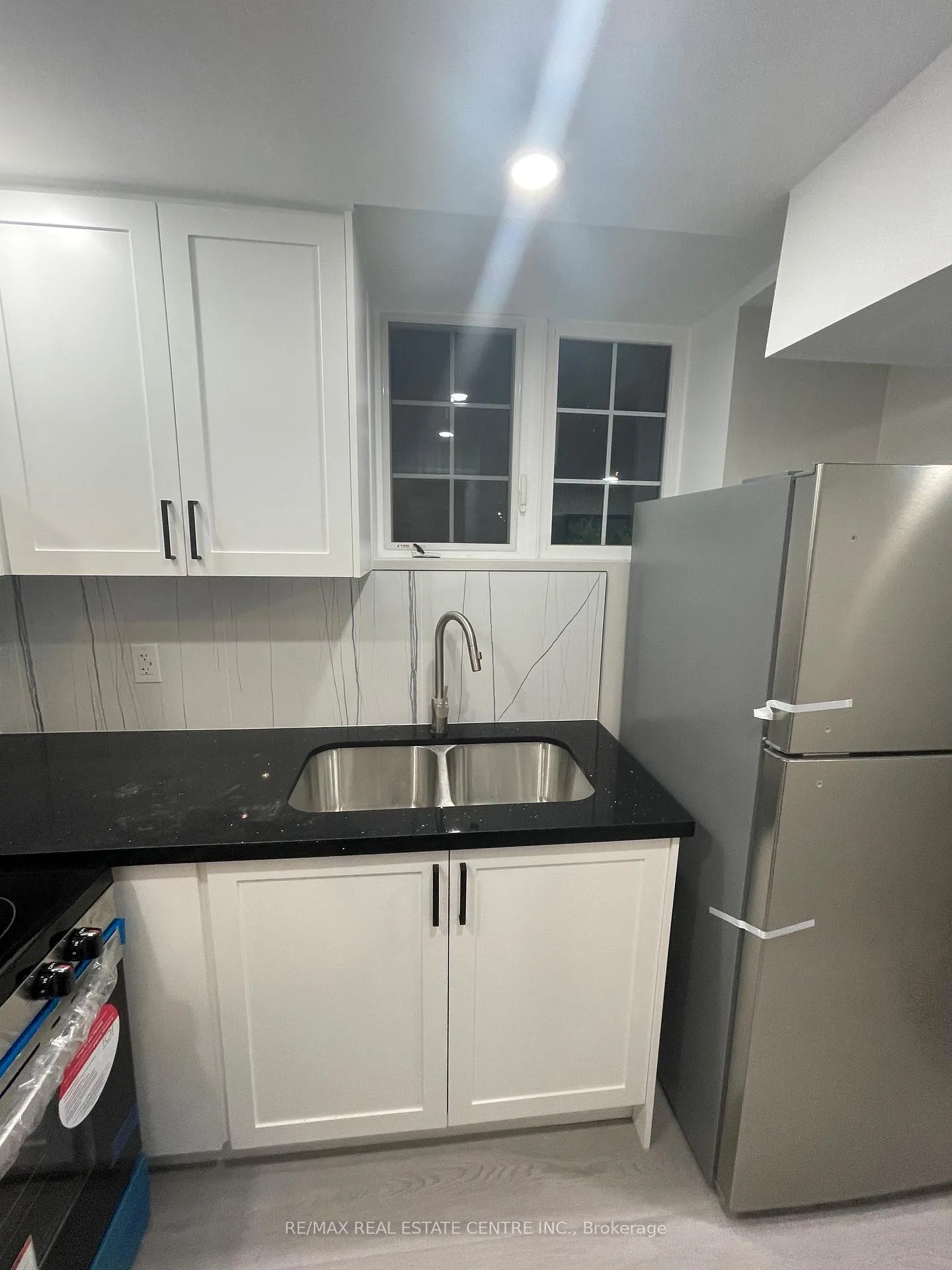 Photo 7 of Unit Bsmt, 63 Allegro Drive, Brampton, Credit Valley — HOMEH