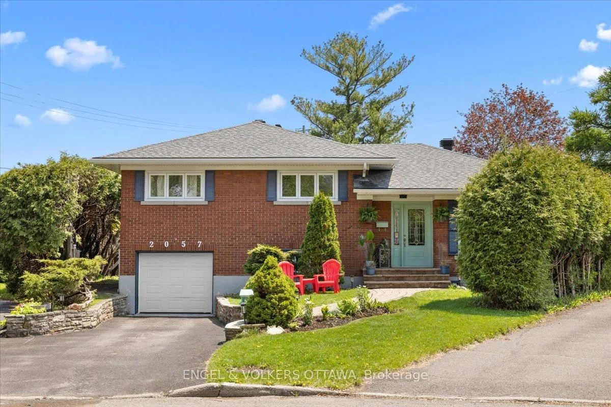 Photo 1 of 2057 Alton Street, Ottawa, Elmvale Acres — HOMEH