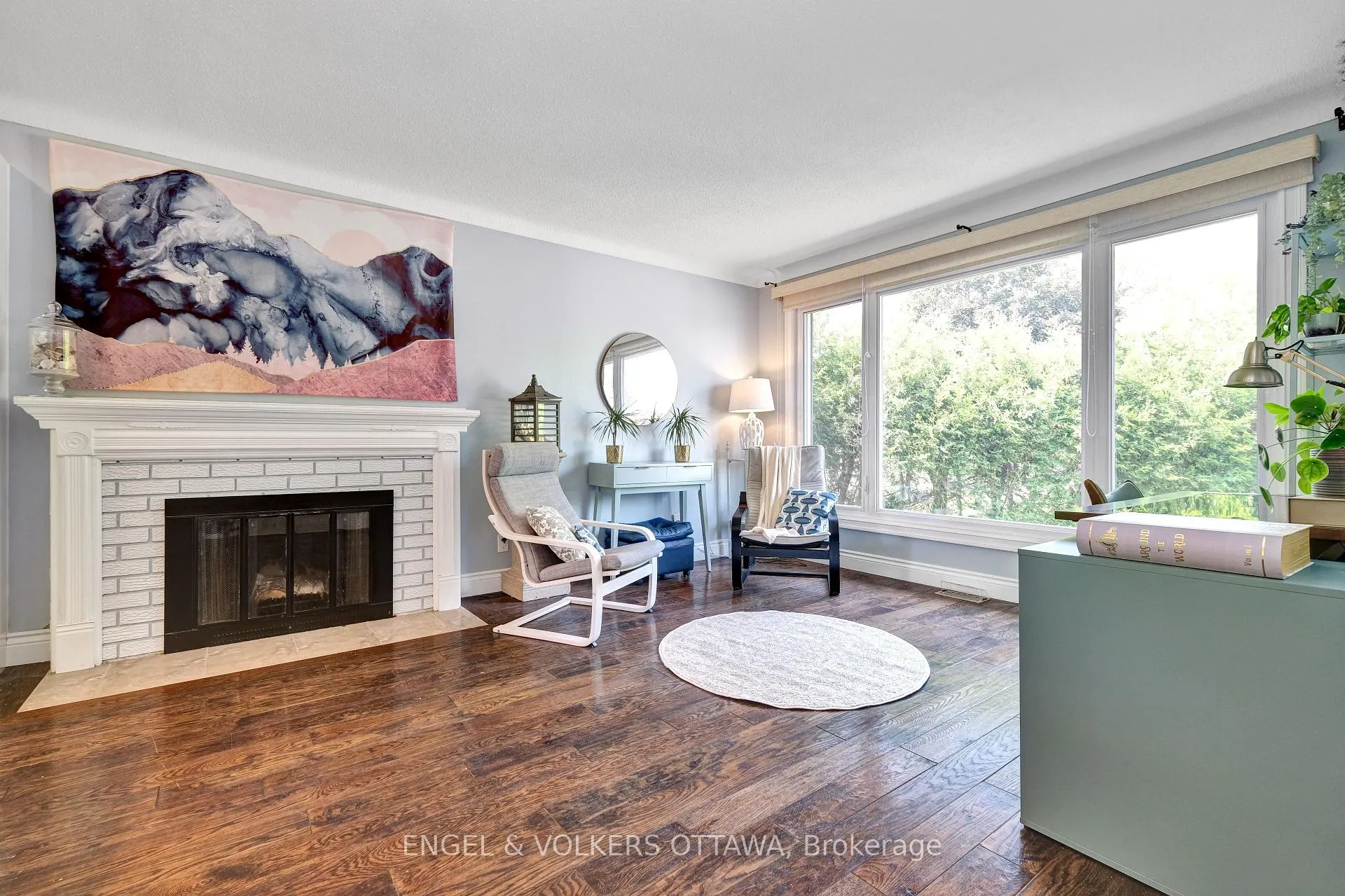 Photo 6 of 2057 Alton Street, Ottawa, Elmvale Acres — HOMEH