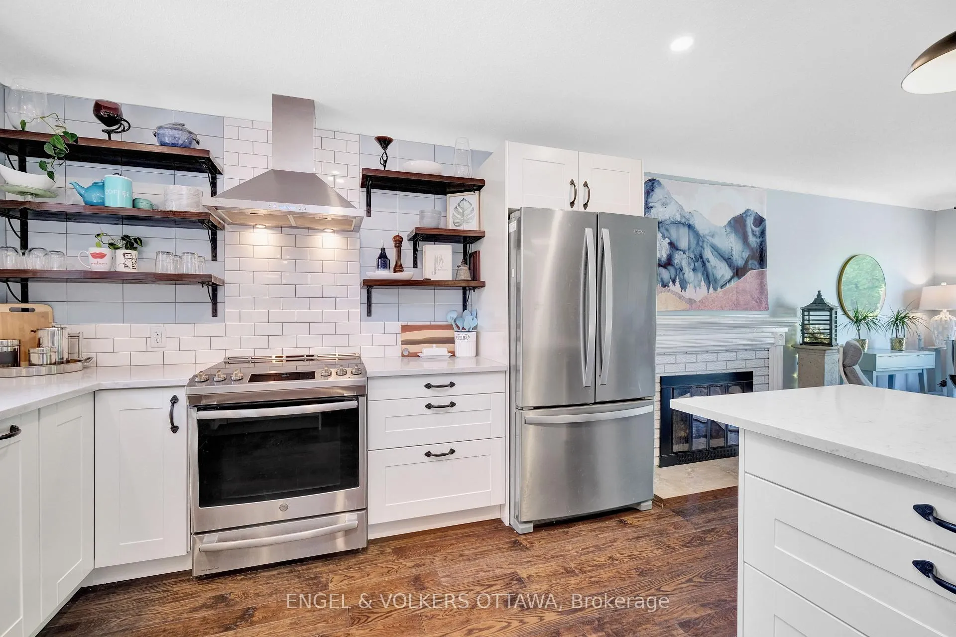 Photo 19 of 2057 Alton Street, Ottawa, Elmvale Acres — HOMEH