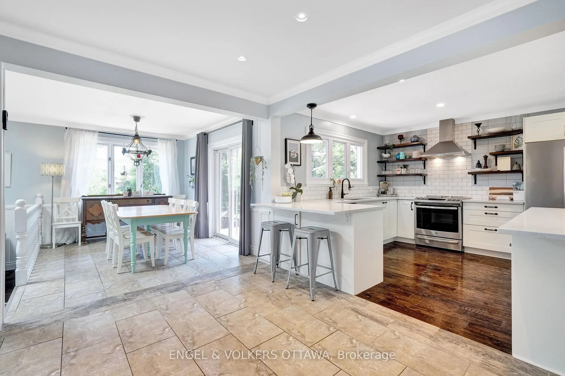 Photo 22 of 2057 Alton Street, Ottawa, Elmvale Acres — HOMEH