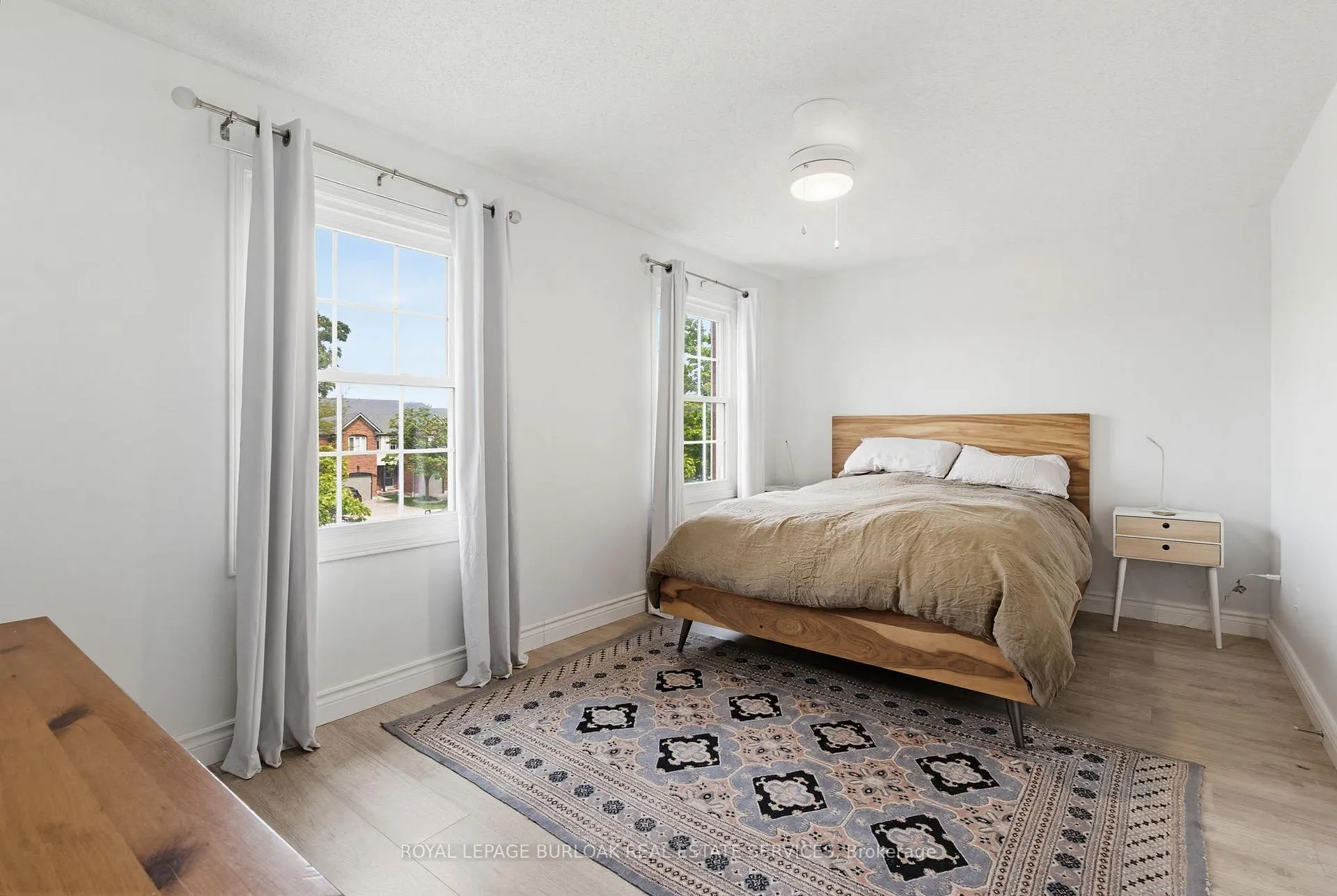 Photo 14 of Unit 15, 2935 Headon Forest Drive, Burlington, Headon — HOMEH