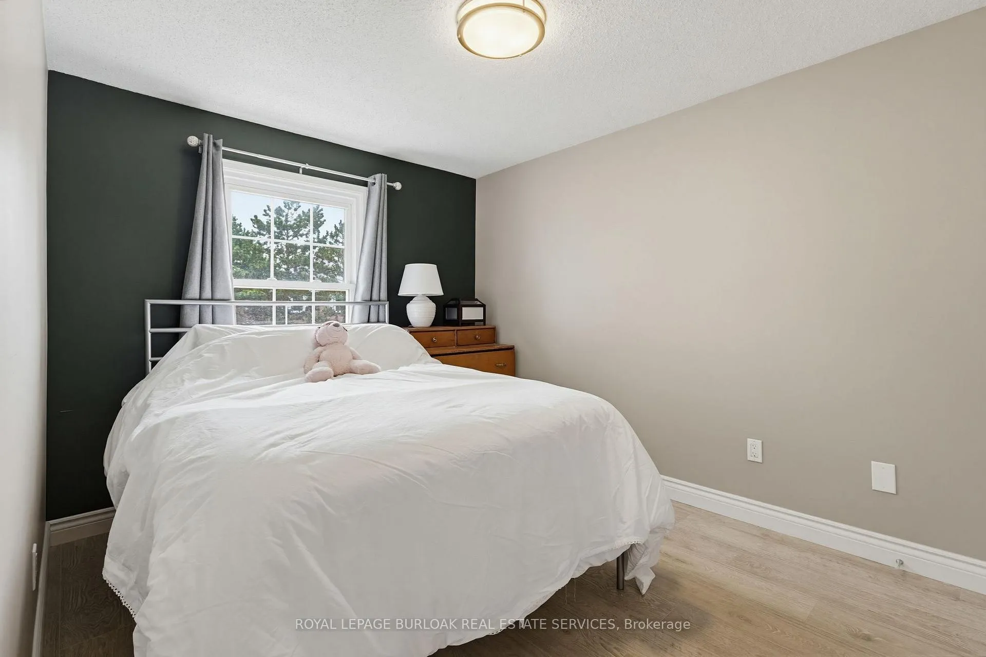 Photo 18 of Unit 15, 2935 Headon Forest Drive, Burlington, Headon — HOMEH