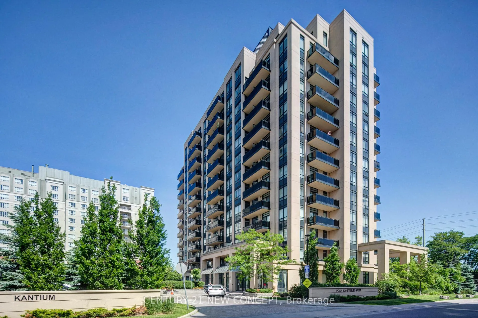 Front of Unit 1212, 520 Steeles Avenue W