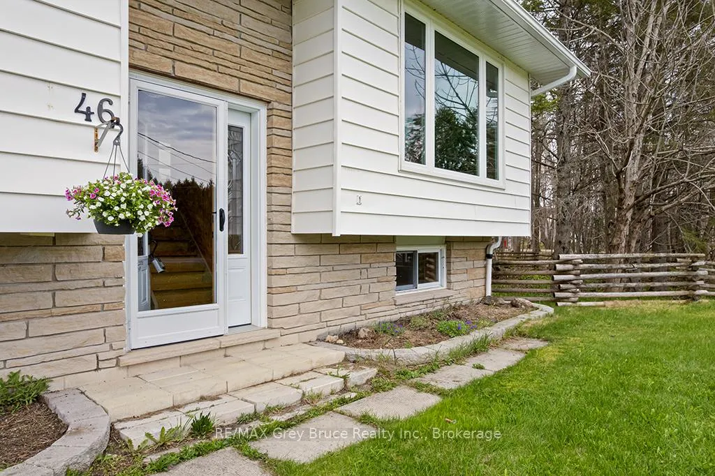 Photo 1 of 46 Maple Golf Crescent, Northern Bruce Peninsula — HOMEH