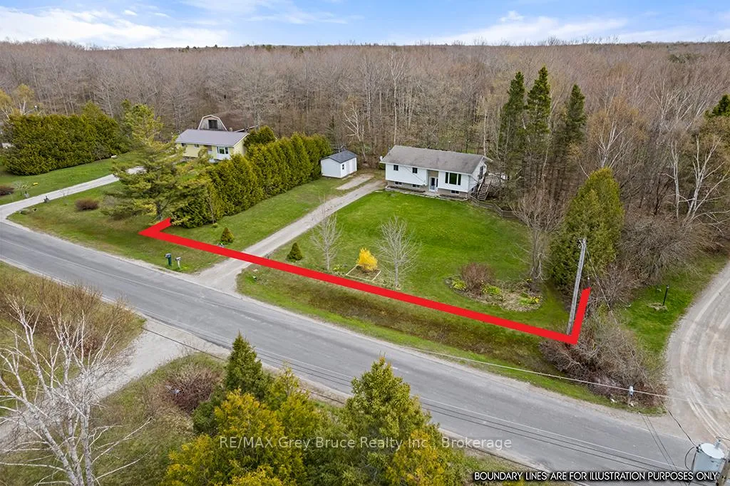 Photo 5 of 46 Maple Golf Crescent, Northern Bruce Peninsula — HOMEH