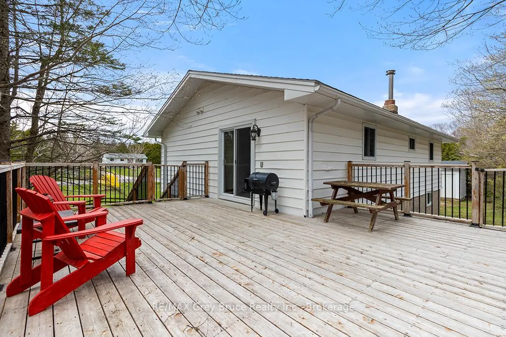 Photo 11 of 46 Maple Golf Crescent, Northern Bruce Peninsula — HOMEH