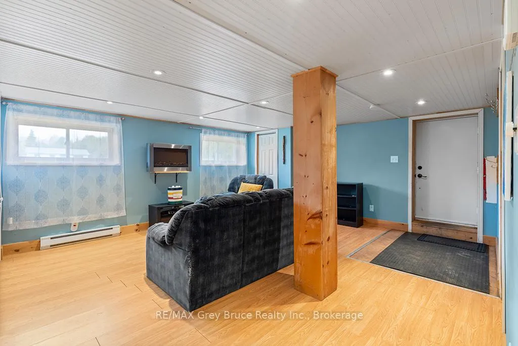 Photo 36 of 46 Maple Golf Crescent, Northern Bruce Peninsula — HOMEH