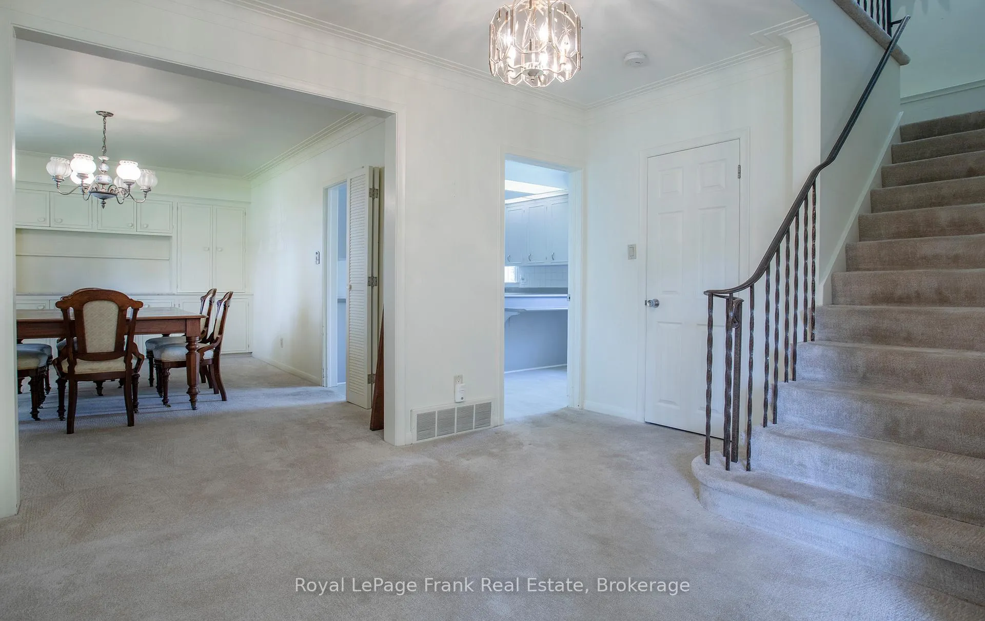 Photo 9 of 338 Lyndeview Drive, Whitby, Lynde Creek — HOMEH