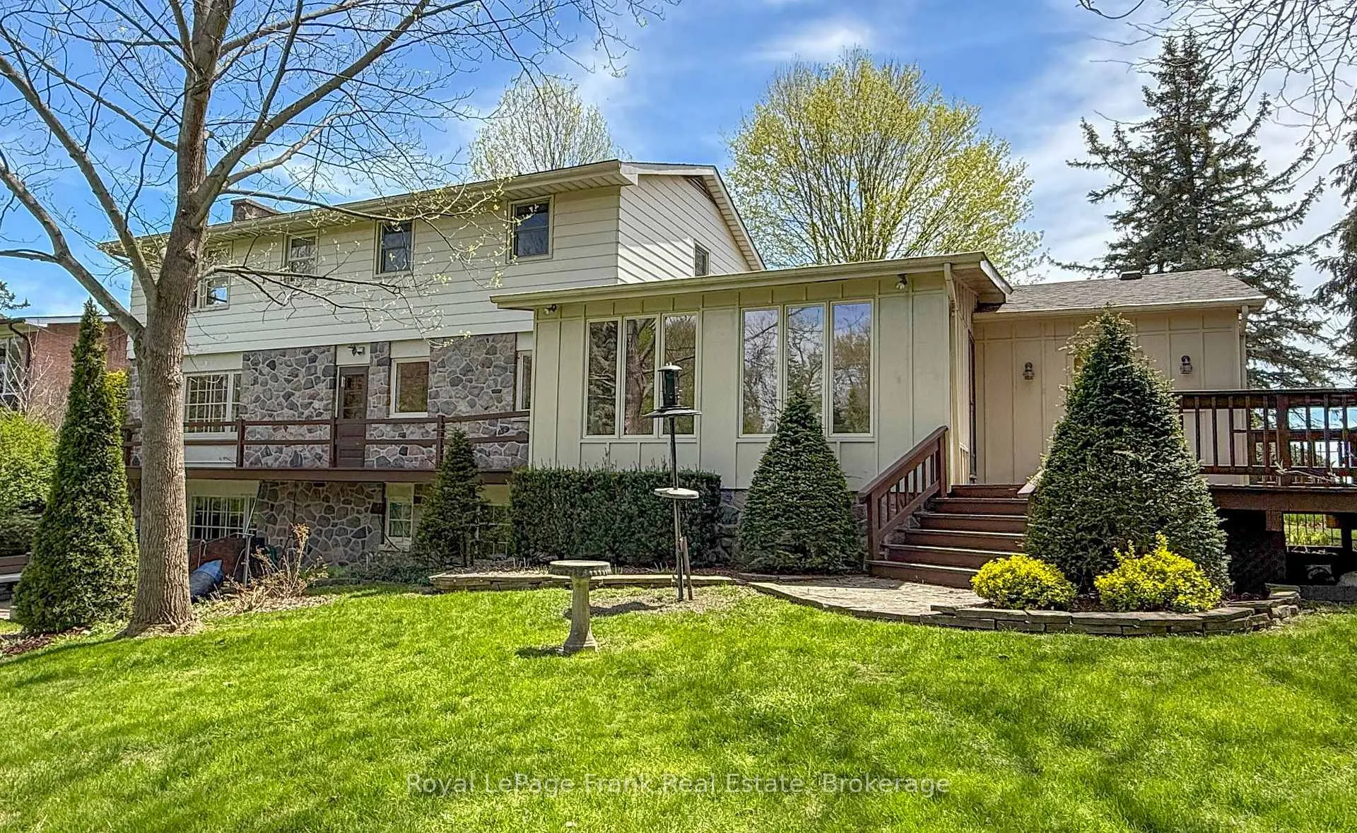 Photo 27 of 338 Lyndeview Drive, Whitby, Lynde Creek — HOMEH