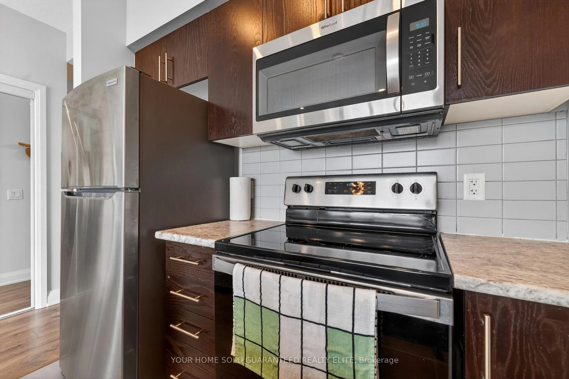 Photo 8 of Unit 218, 16 Concord Place, Grimsby, Grimsby Beach — HOMEH