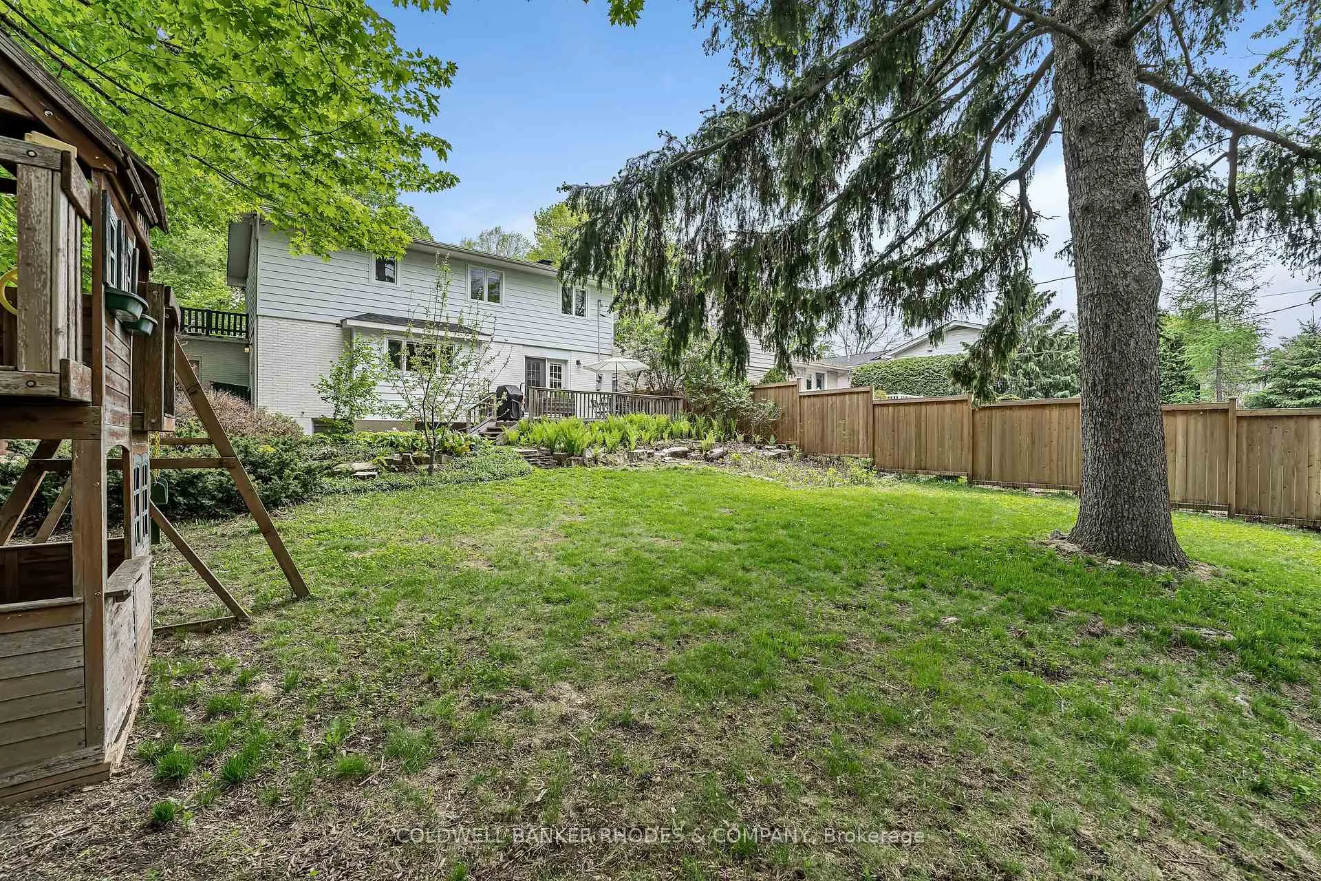 Photo 42 of 2228 Old Lilac Lane, Ottawa, Applewood Acres — HOMEH