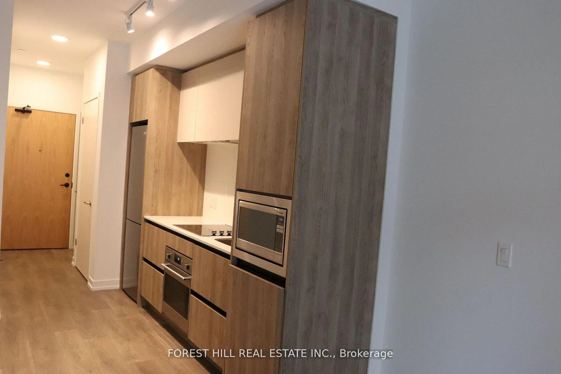 Photo 11 of Unit 109, 8 Beverley Glen Boulevard, Vaughan, Beverley Glen — HOMEH