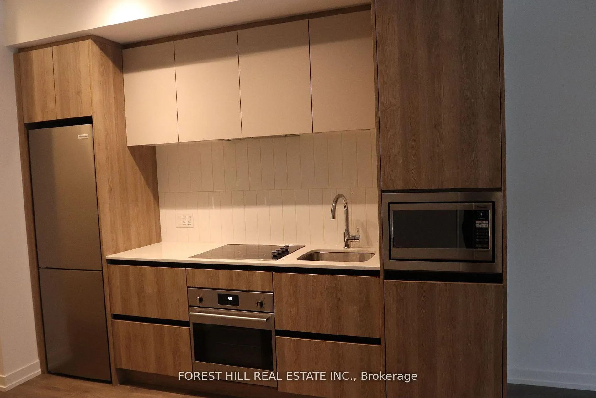 Photo 12 of Unit 109, 8 Beverley Glen Boulevard, Vaughan, Beverley Glen — HOMEH