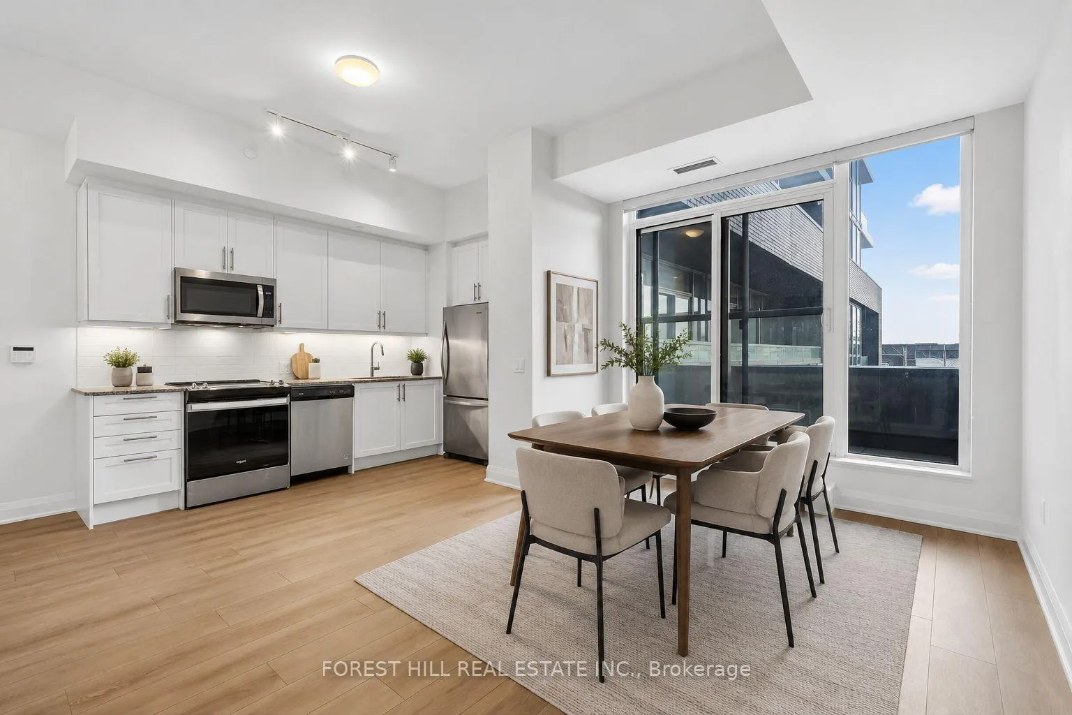 Photo 1 of Unit 208, 10 Gatineau Drive, Vaughan, Beverley Glen — HOMEH