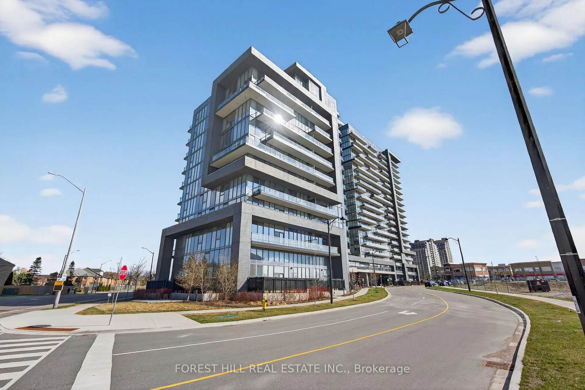 Photo 7 of Unit 208, 10 Gatineau Drive, Vaughan, Beverley Glen — HOMEH