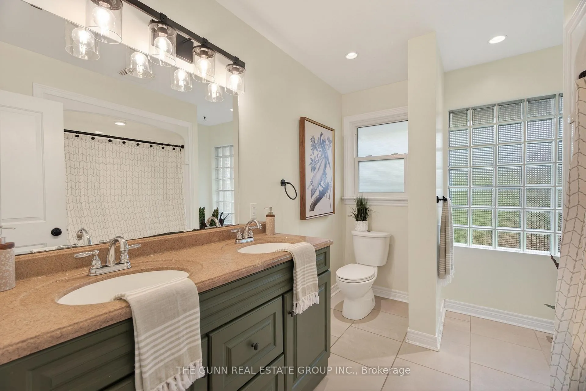 Photo 23 of 583 Oakridge Drive, London, North P — HOMEH