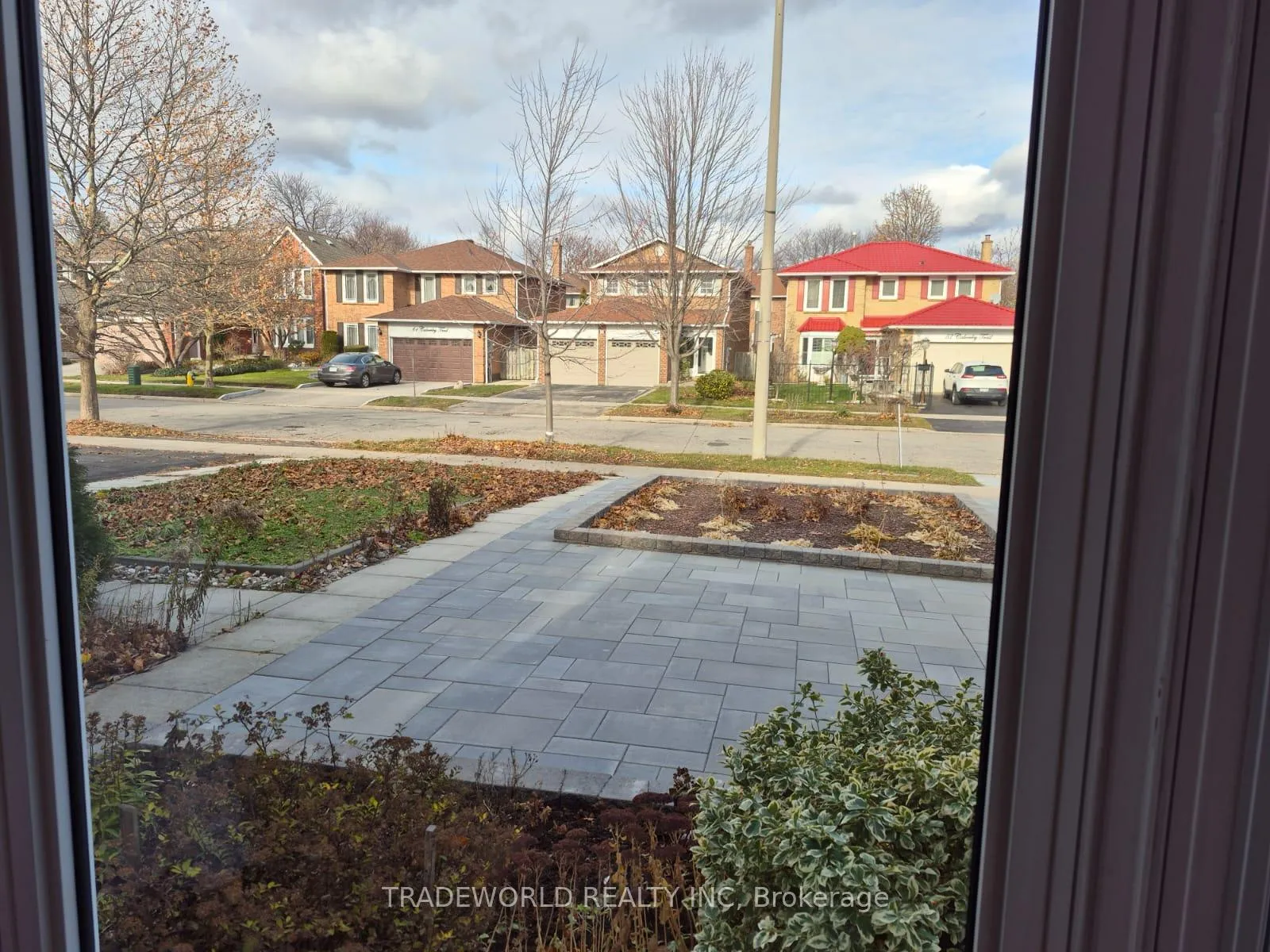 Photo 12 of 54 Calverley Trail, Scarborough, Highland Creek — HOMEH
