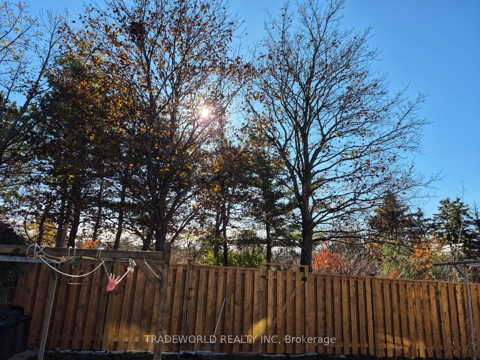Photo 13 of 54 Calverley Trail, Scarborough, Highland Creek — HOMEH