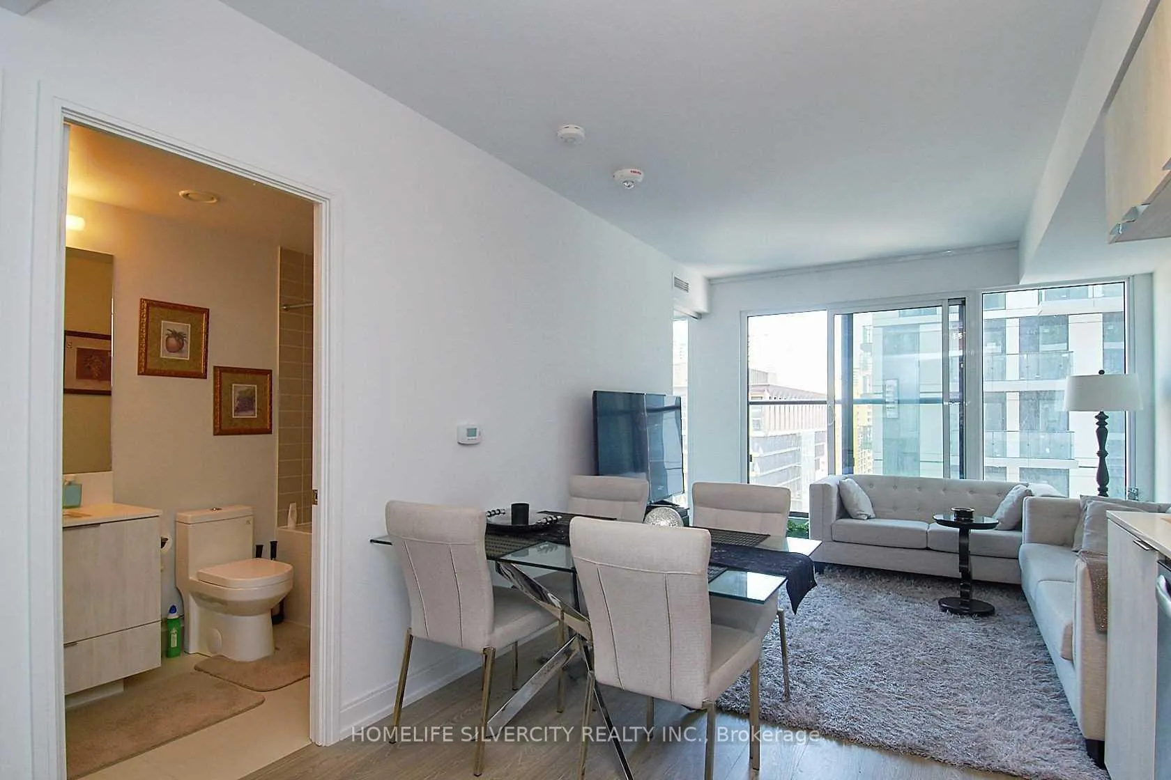 Photo 5 of Unit 4511, 181 Dundas Street E, Toronto, Moss Park — HOMEH