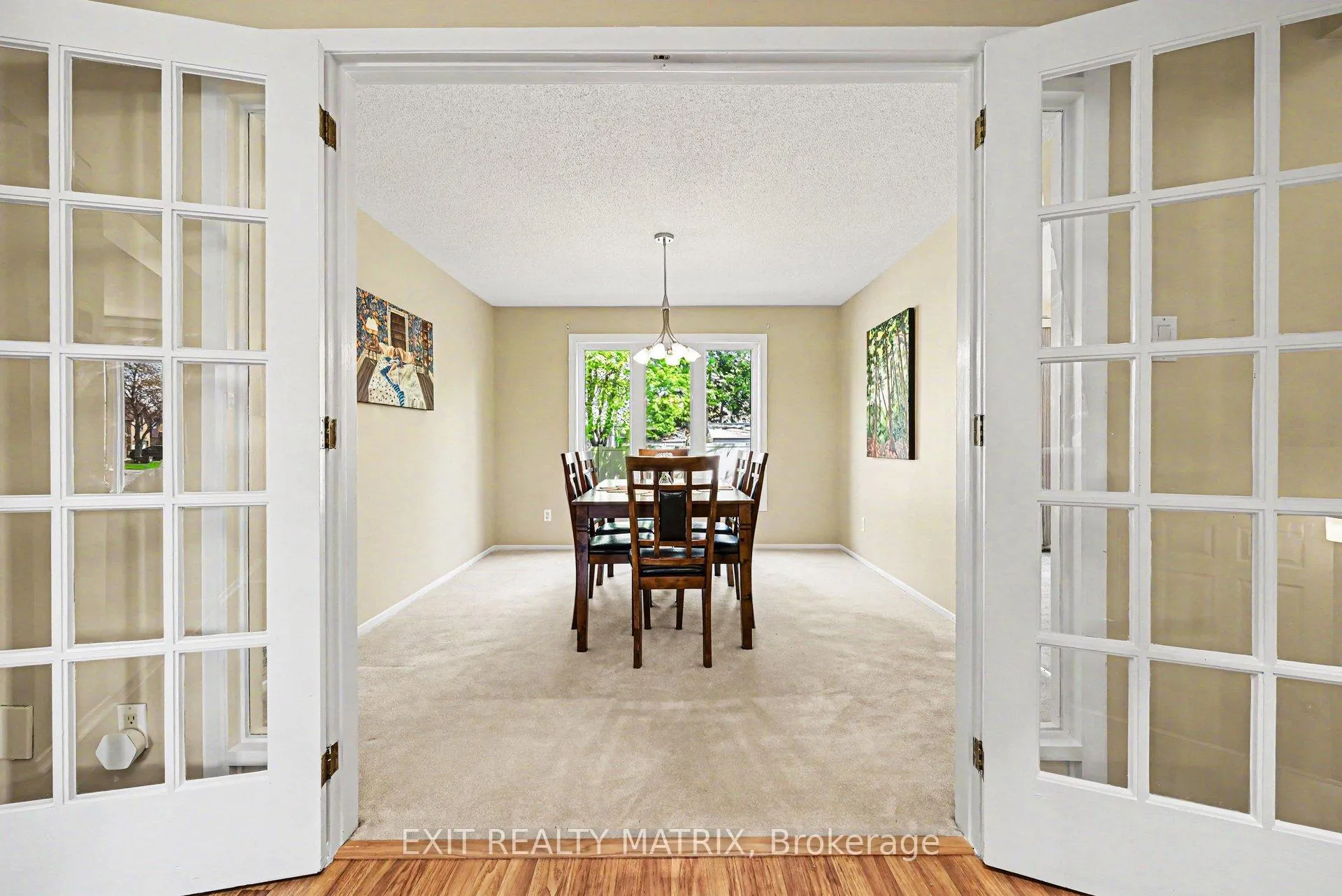 Photo 6 of 5968 Meadowglen Drive, Ottawa, Chapel Hill — HOMEH