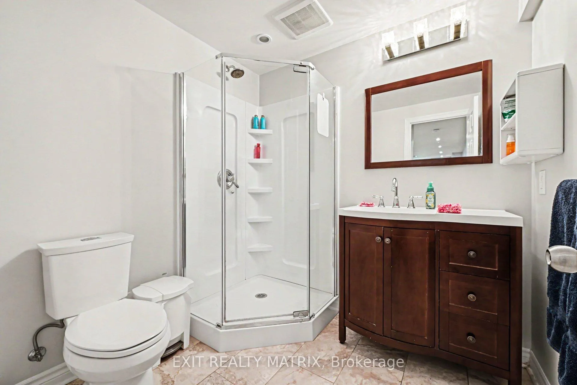 Photo 21 of 5968 Meadowglen Drive, Ottawa, Chapel Hill — HOMEH