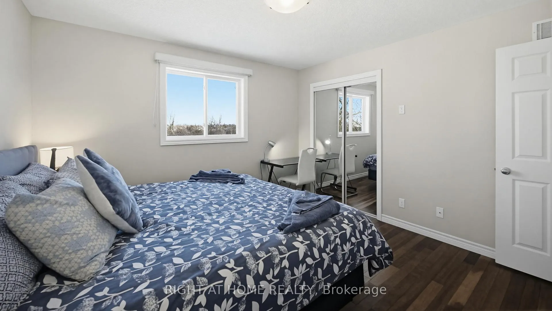 Photo 21 of 73 Frank Street, Belleville, Belleville Ward — HOMEH