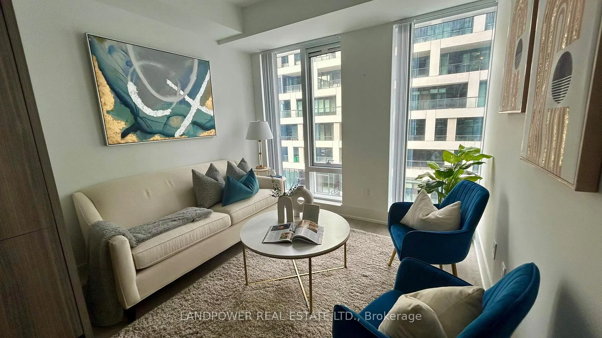 Photo 3 of Unit 805, 480 Front Street W, Toronto, Waterfront Communities — HOMEH