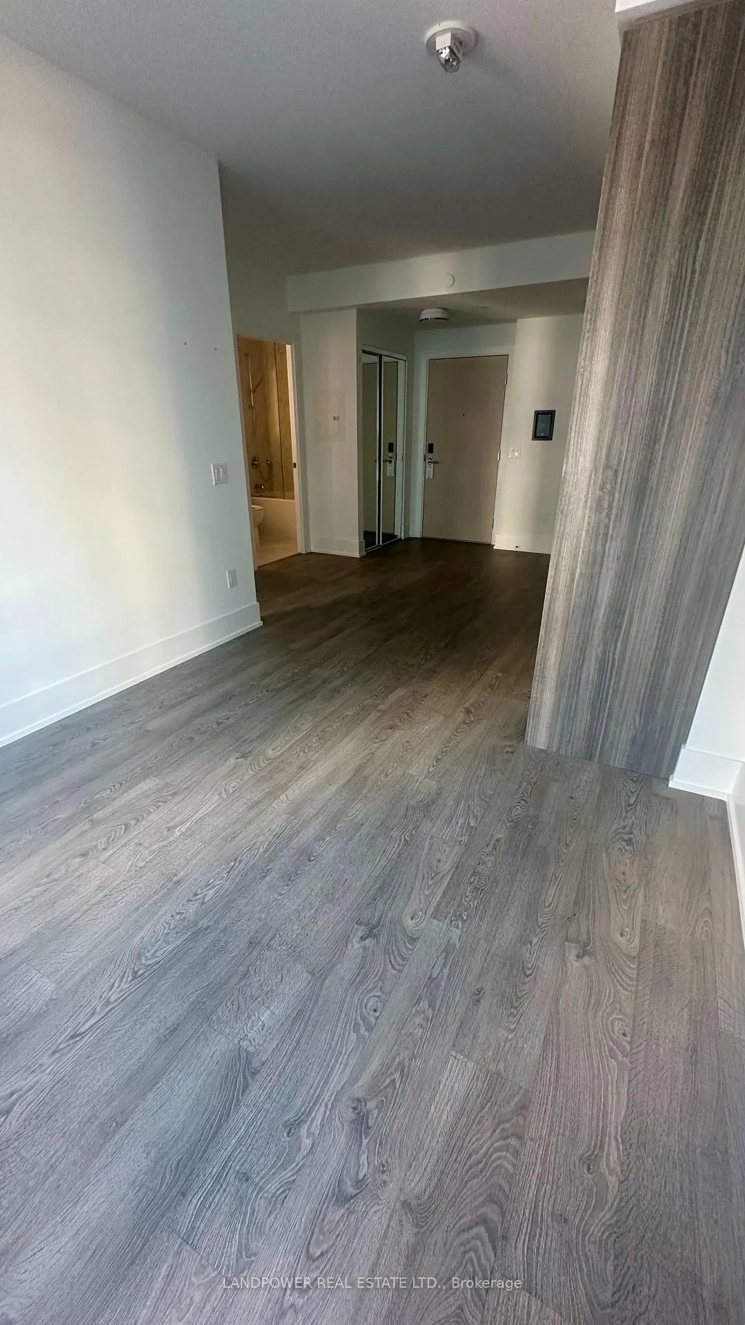Photo 8 of Unit 805, 480 Front Street W, Toronto, Waterfront Communities — HOMEH