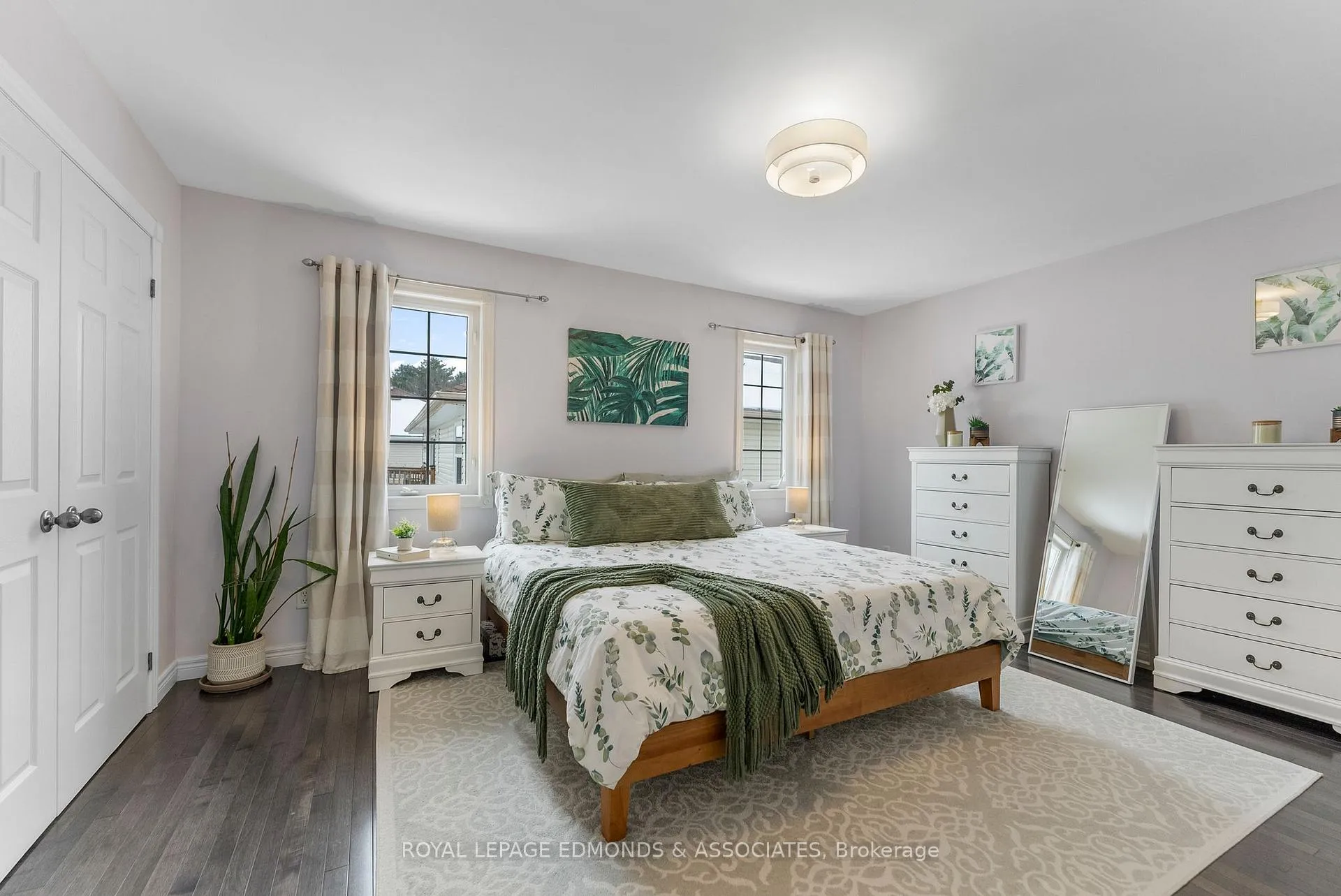 Photo 14 of 669 Fairview Avenue S, Laurentian Valley — HOMEH