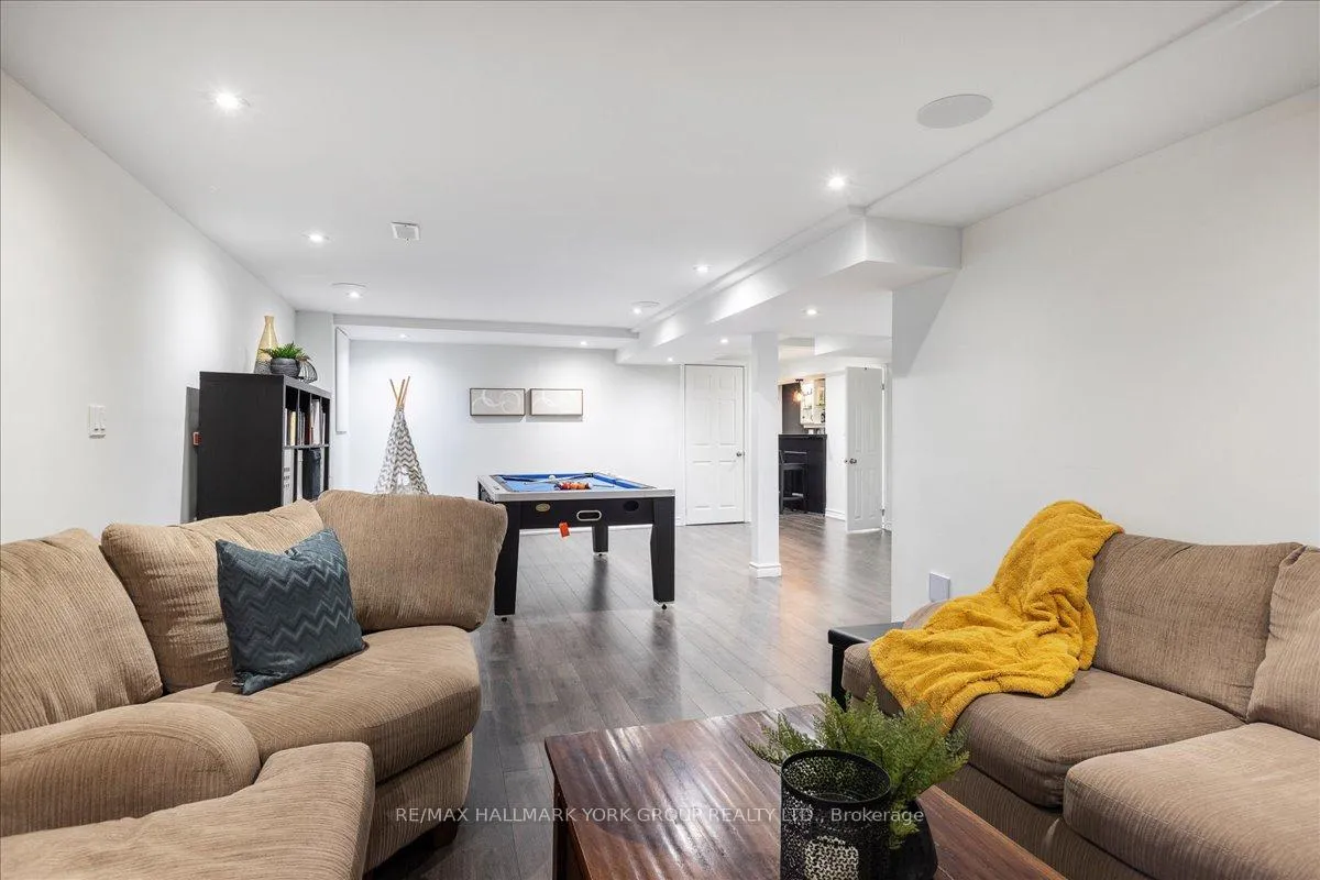 Photo 35 of 19 Silverstone Crescent, Georgina, Keswick South — HOMEH