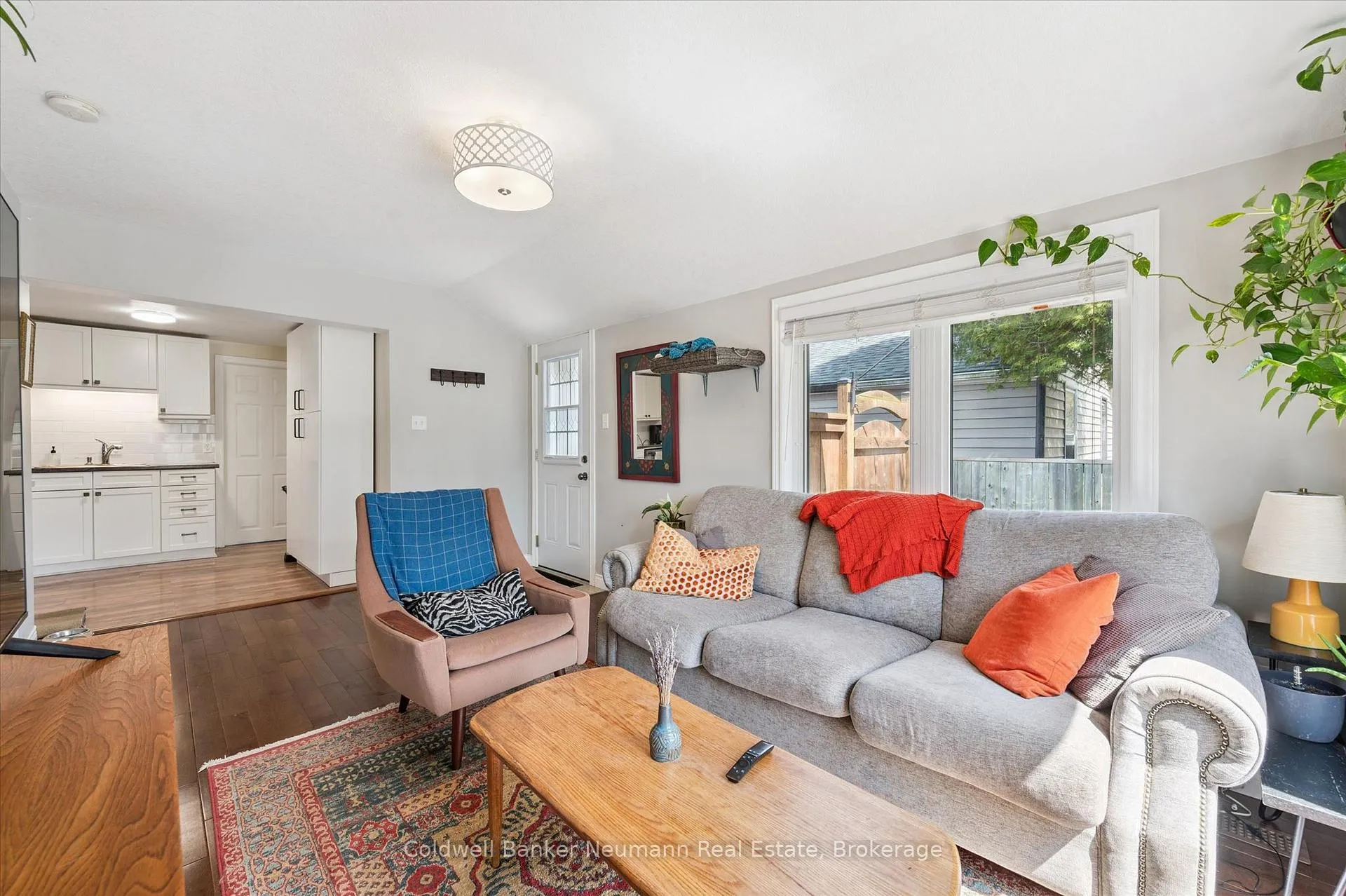 Photo 5 of 161 Grange Street, Guelph, St. George's — HOMEH