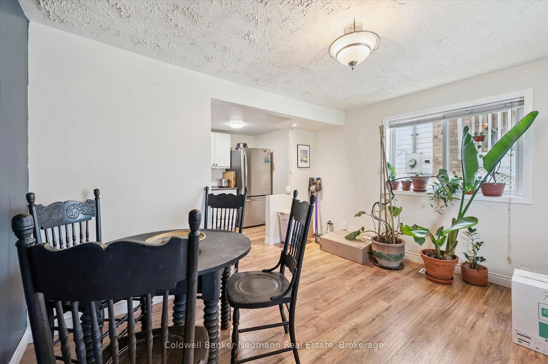Photo 20 of 161 Grange Street, Guelph, St. George's — HOMEH