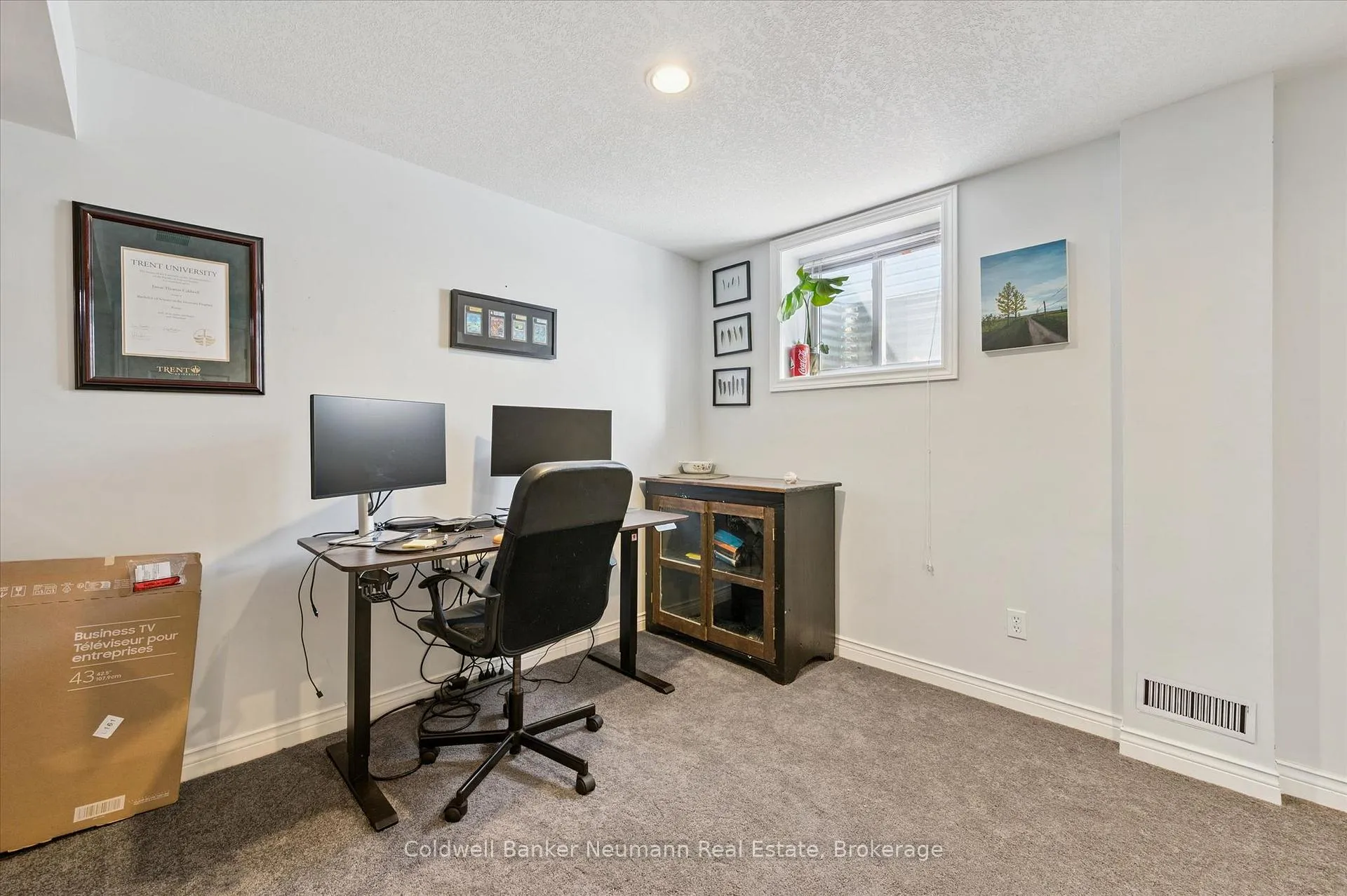 Photo 29 of 161 Grange Street, Guelph, St. George's — HOMEH
