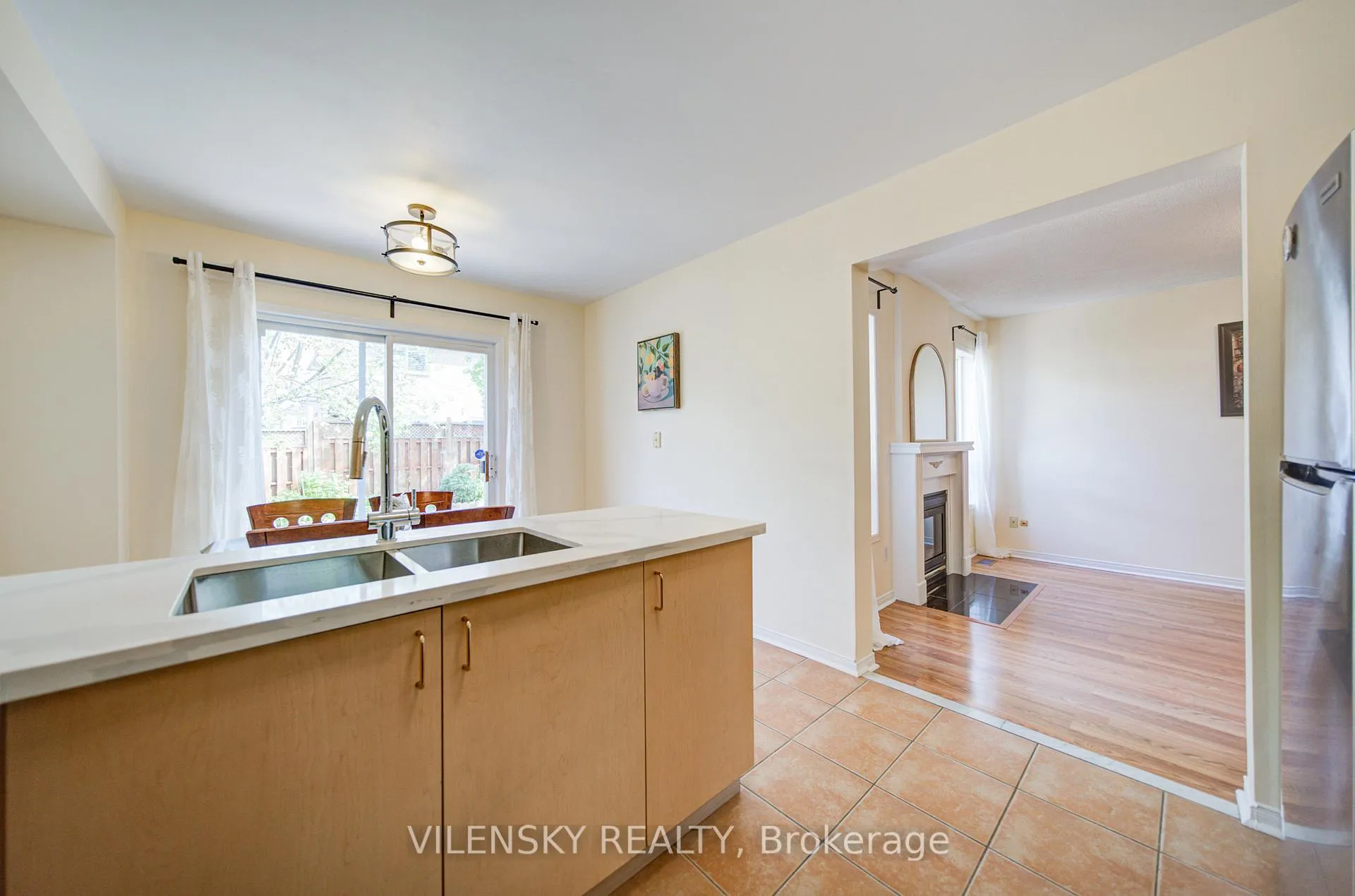 Photo 20 of 186 Purcell Crescent, Vaughan, Maple — HOMEH