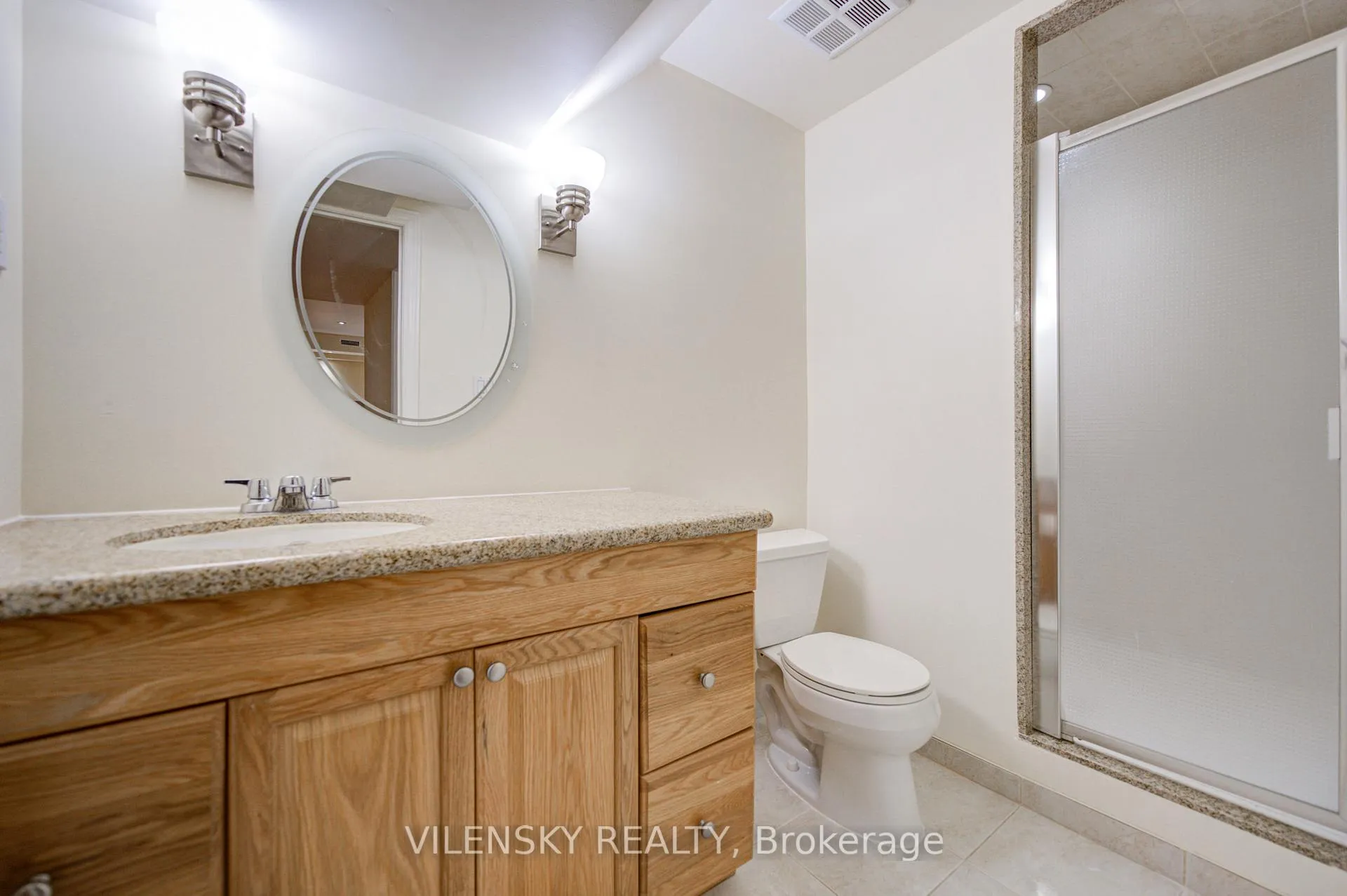Photo 38 of 186 Purcell Crescent, Vaughan, Maple — HOMEH