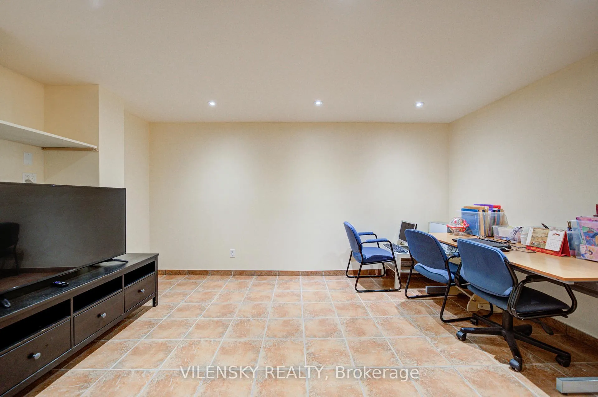 Photo 45 of 186 Purcell Crescent, Vaughan, Maple — HOMEH