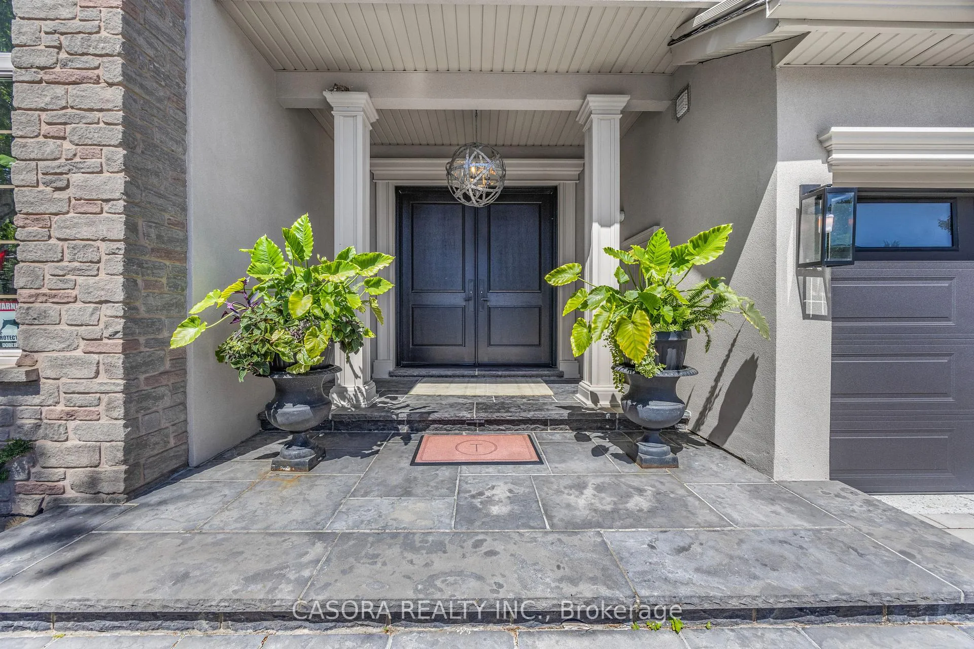 Photo 6 of 2147 Berwick Drive, Burlington, Rose — HOMEH
