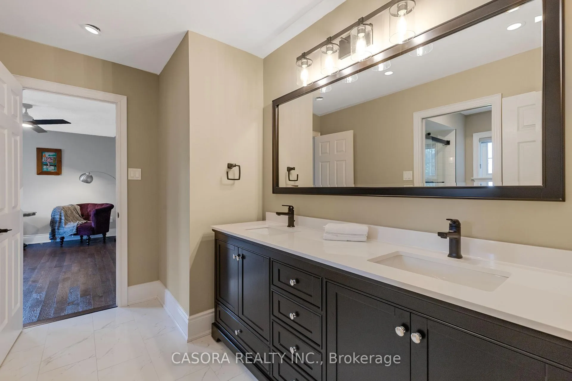 Photo 25 of 2147 Berwick Drive, Burlington, Rose — HOMEH